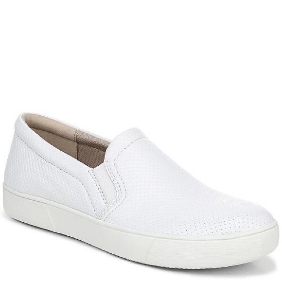Naturalizer Shoes - NWOT Naturalizer White Slip On